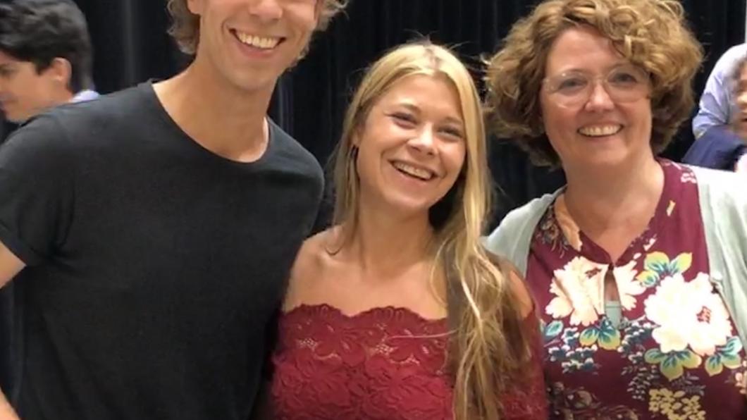 GL-raadsleden Tim de Kroon & Mischa Peters met TK-lid Lisa Westerveld (midden) Tim Lisa Mischa.jpg