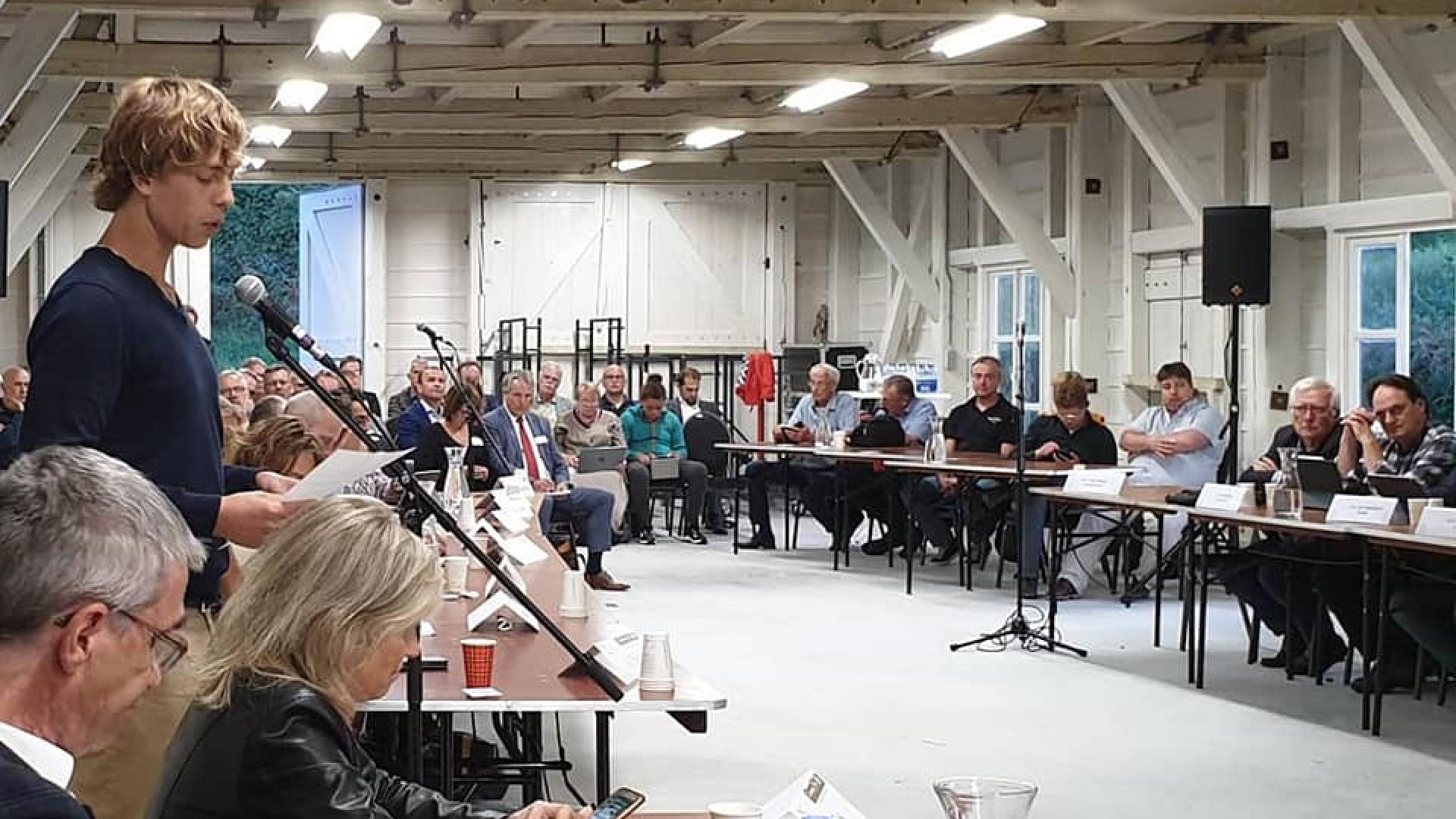 Fractievoorzitter Tim de Kroon aan het woord namens GroenLinks Culemborg & Vijfheerenlanden.jpg
